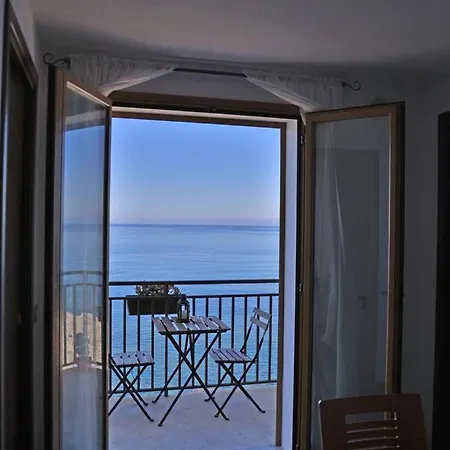 Terrazza Roberto Apartment Cefalu